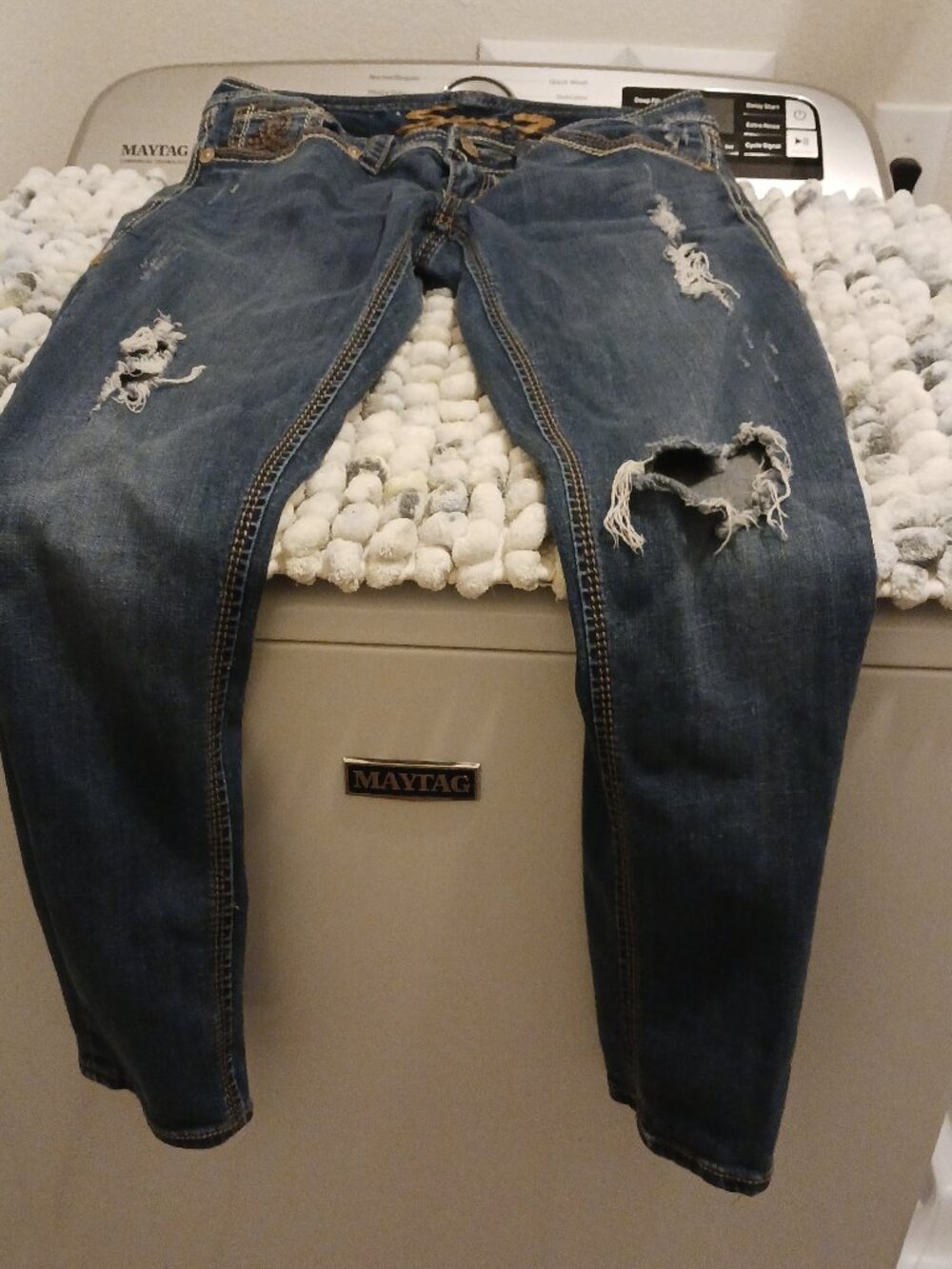 Seven7 Ladies Jeans size 6